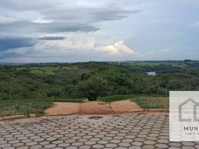 Venda em ALTO DE SANTA MARIA - Piraju